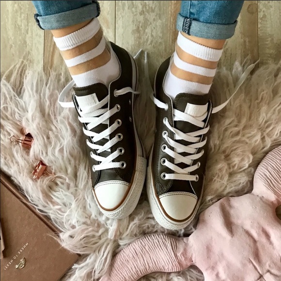 NWT converse ID Leather low tops - Picture 2 of 8